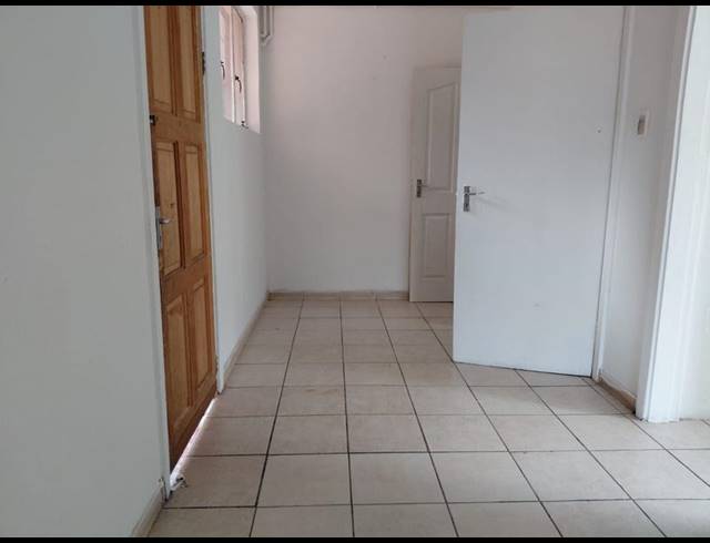 1 BEDROOM PROPERTY TO RENT IN OVERPORT